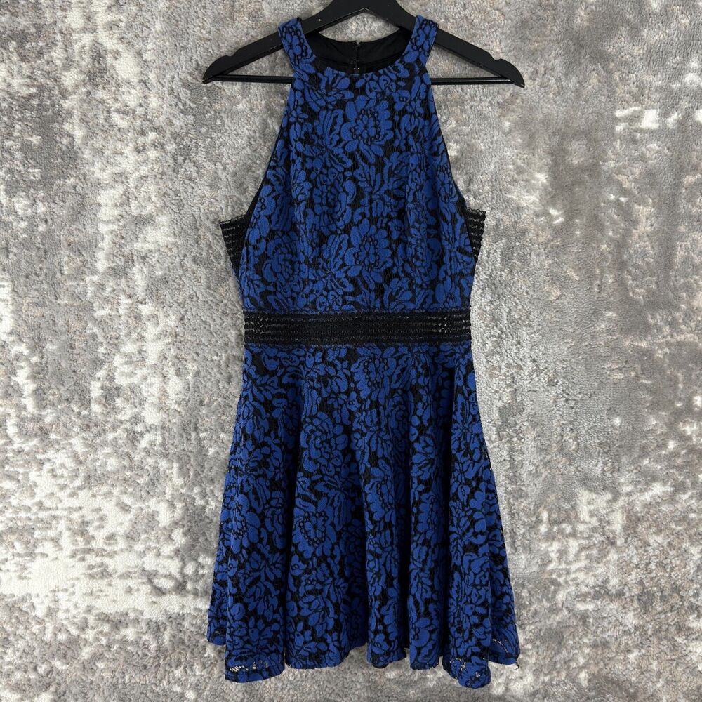 City Triangles Junior Sz 10/11‎ Floral Lace Sleeveless Flare Mini Dress Blue Zip
